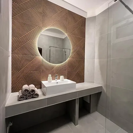 Timeless Near Center * Μπρατισλάβα